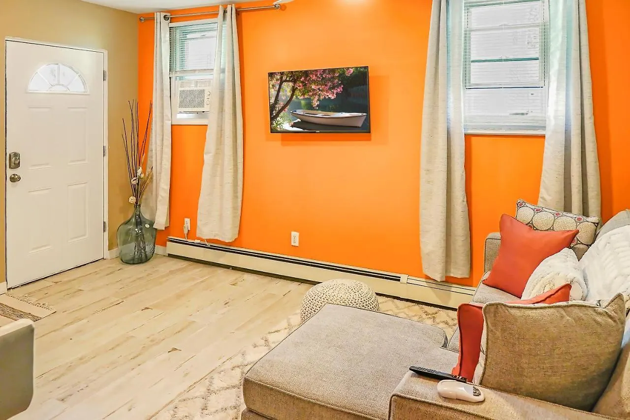 The Cozy Corner Suite* *Fast Wifi* *278 Mbps* *30 Min To Nyc 纽约 美国